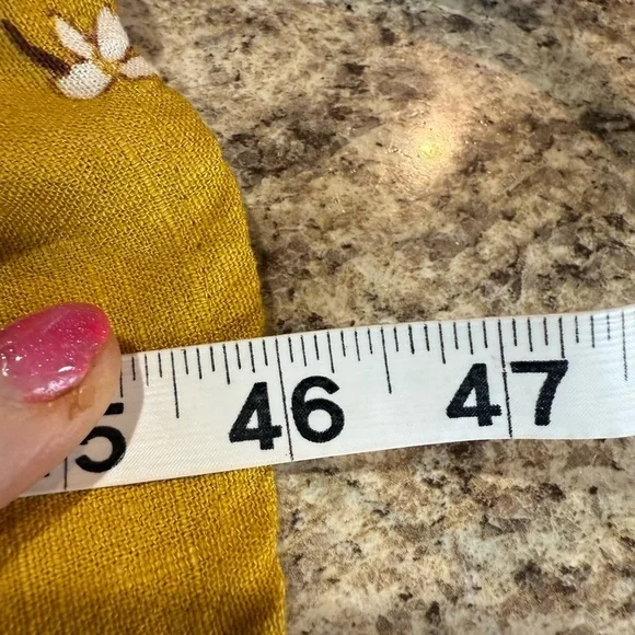 Universal Thread Yellow Gold Puff Sleeve Midi Dress - Picture 6 of 10